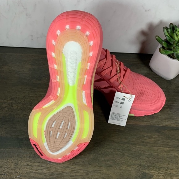 adidas UltraBOOST 21 Hazy Rose - Picture 6 of 7